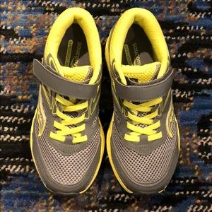 Boys Saucony Sneakers - brand new